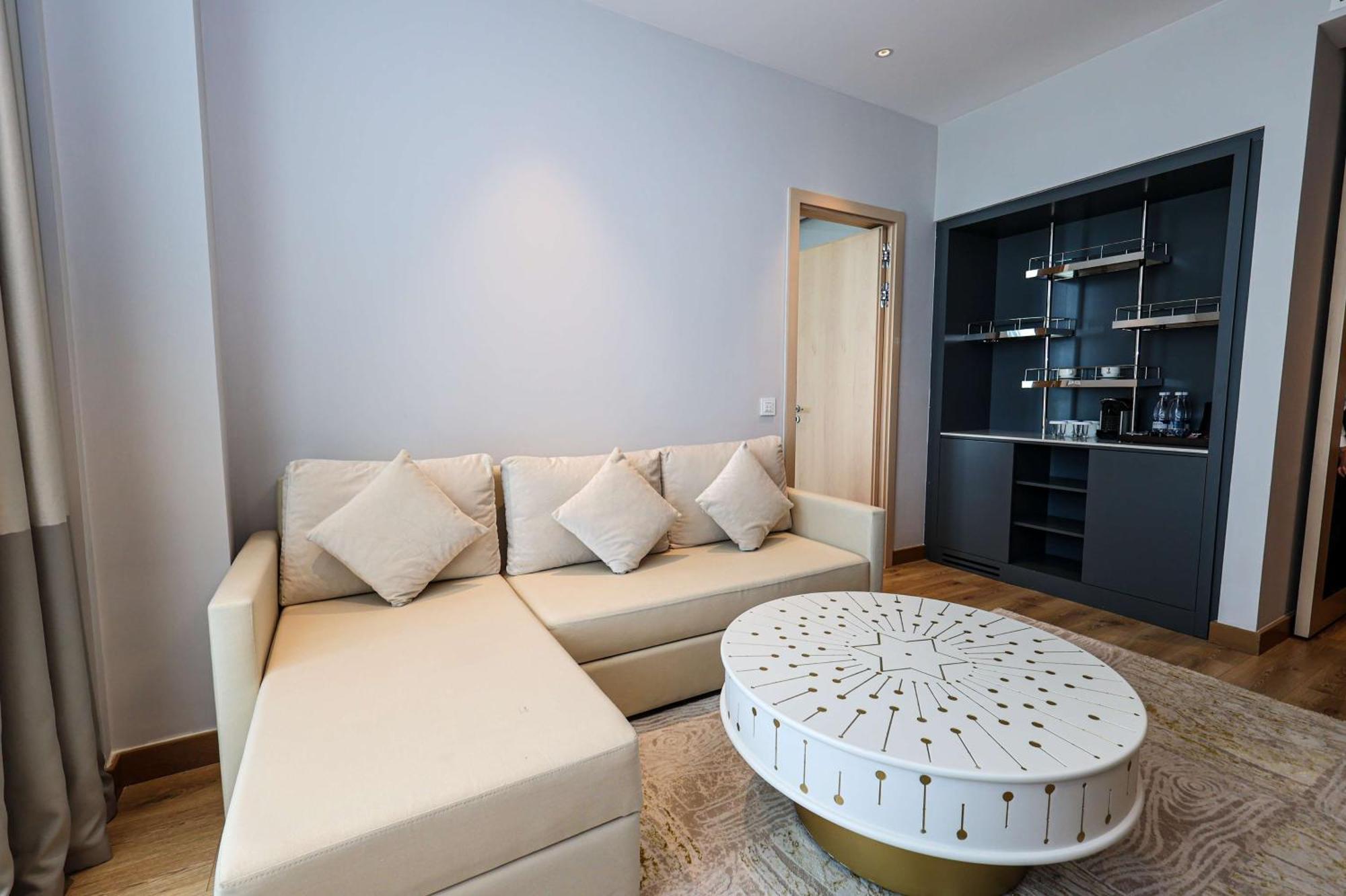 Hilton Garden Inn Samarkand Sogd エクステリア 写真